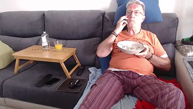 Nudelschwanz online show from April 30, 2026, 10:11 am