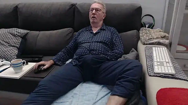 Nudelschwanz online show from February 11, 2026, 6:24 am