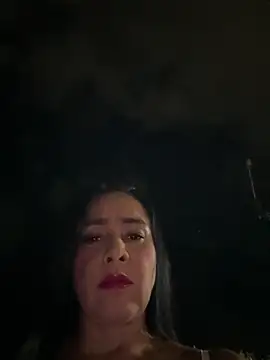  kathaLopez  online show from May 4, 2026, 12:14 am