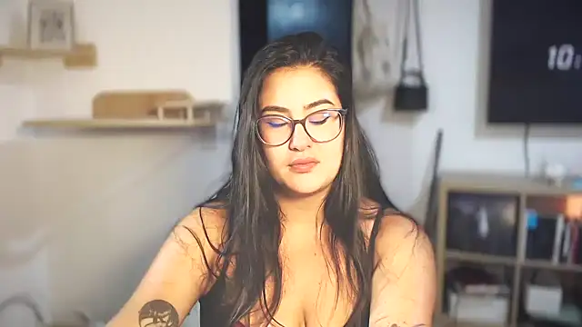 ZabathMiller online show from October 7, 2025, 3:07 am