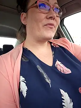 BBWQUEENBEEE online show from March 13, 2025, 11:05 pm