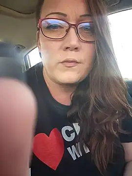 BBWQUEENBEEE online show from March 9, 2025, 9:36 pm
