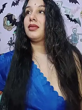 Deina bunny online show from October 10, 2025, 9:04 pm