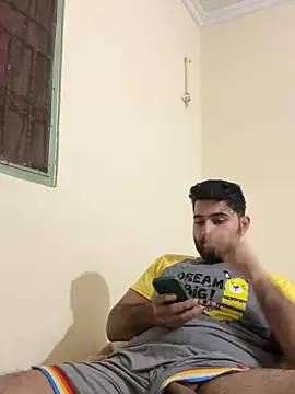 Snapshot of Shamang269 chatting on March 13, 2025, 3:28 pm Shamang269 online show from March 13, 2025, 3:28 pm