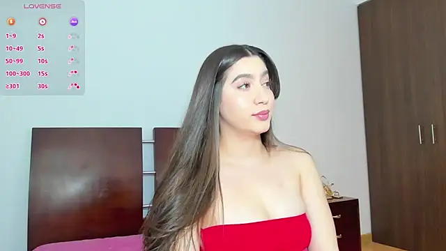 Snapshot of alice-love1 chatting on July 7, 2026, 10:46 pm alice-love1 online show from July 7, 2026, 10:46 pm
