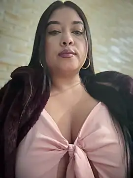 cami ortiz   online show from March 8, 2025, 3:28 am