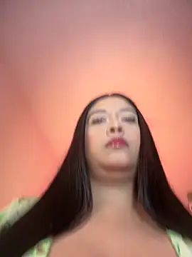 cami ortiz   online show from October 21, 2025, 4:12 am