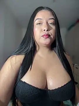 cami ortiz   online show from March 13, 2025, 3:11 am