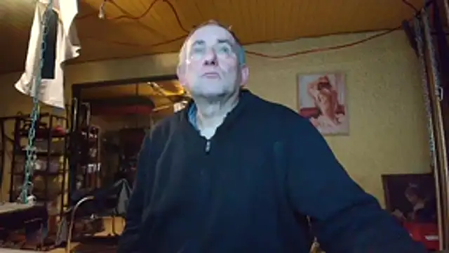 jeanlulu online show from February 8, 2026, 5:43 pm