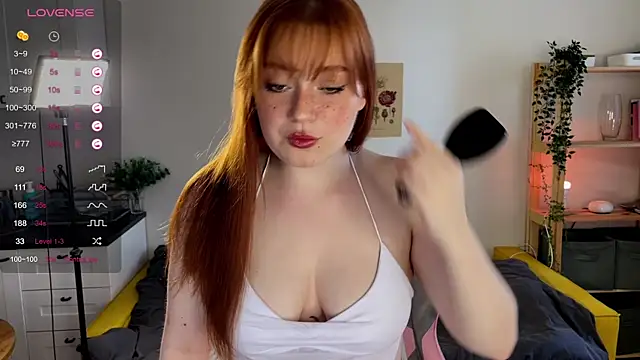 Sofy Benson online show from July 25, 2026, 1:28 pm