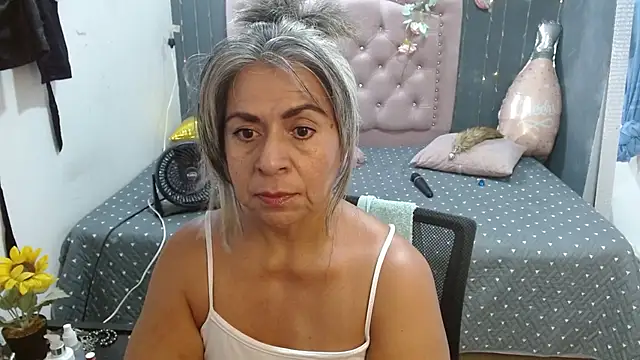 lalisha 96 online show from April 26, 2026, 1:03 am