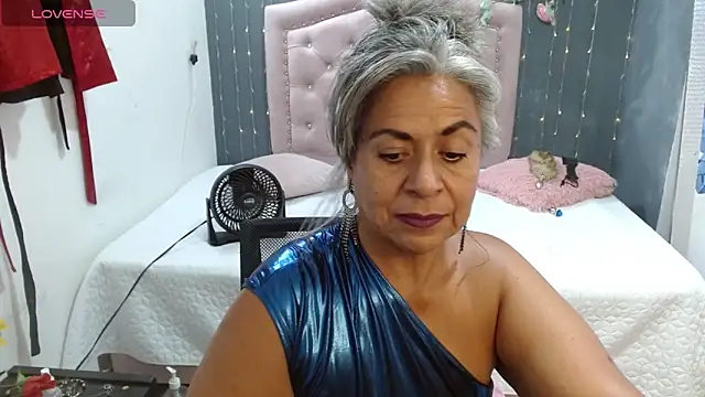 lalisha 96 online show from June 17, 2026, 11:03 pm
