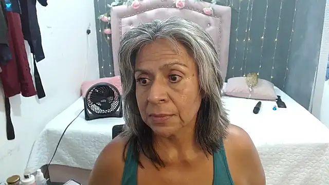 lalisha 96 online show from October 28, 2025, 1:17 am