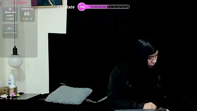 lissandthor13 online show from February 21, 2026, 10:17 am