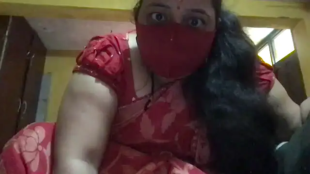 Riyasingh9 online show from February 2, 2026, 4:33 am