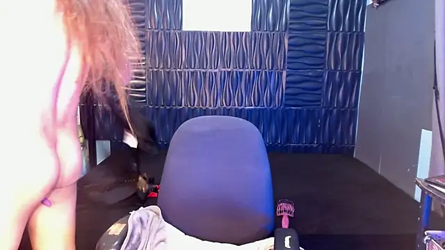 UrtopshemalegoddessAliyah online show from June 24, 2026, 9:34 pm