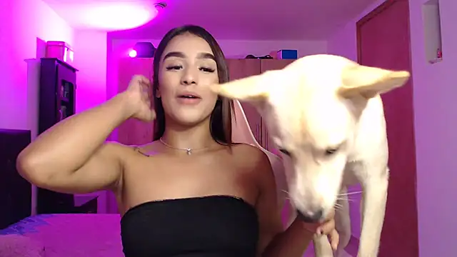 Snapshot of GiltRosebush chatting on January 23, 2025, 3:05 am GiltRosebush online show from January 23, 2025, 3:05 am