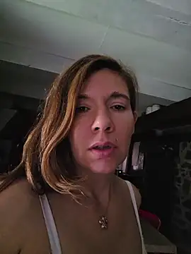 Lina lou4 online show from August 6, 2026, 11:05 am