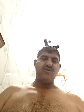 Amandev7 online show from May 10, 2026, 5:22 am