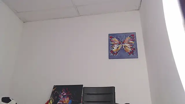 luciana keating online show from September 25, 2025, 7:42 pm