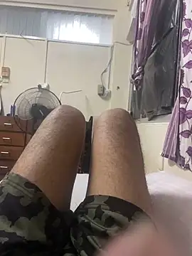 DreamerAsianGuy online show from December 8, 2024, 9:57 am