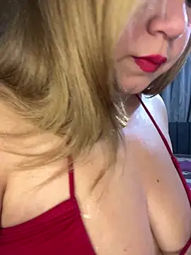 Snapshot of Melissa_Bianco chatting on March 14, 2026, 5:24 am Melissa Bianco online show from March 14, 2026, 5:24 am