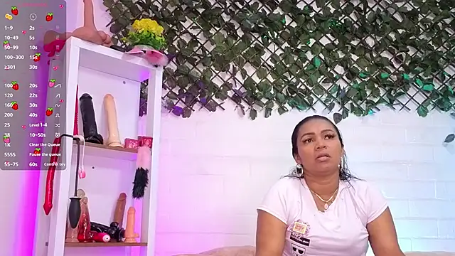 louise nails online show from July 9, 2026, 8:19 pm