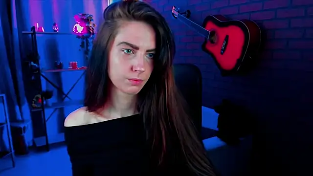 EmilyWilden online show from February 6, 2025, 8:18 am