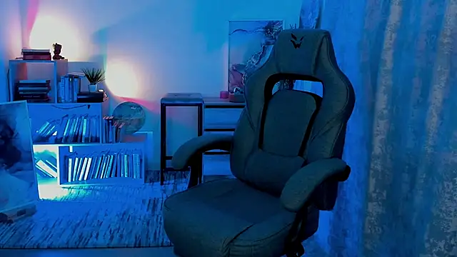 EmilyWilden online show from October 15, 2025, 8:11 am