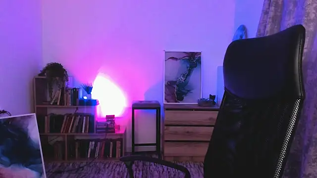 EmilyWilden online show from January 14, 2025, 8:52 am