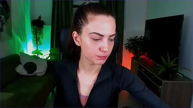 EmilyWilden online show from January 4, 2025, 9:43 am