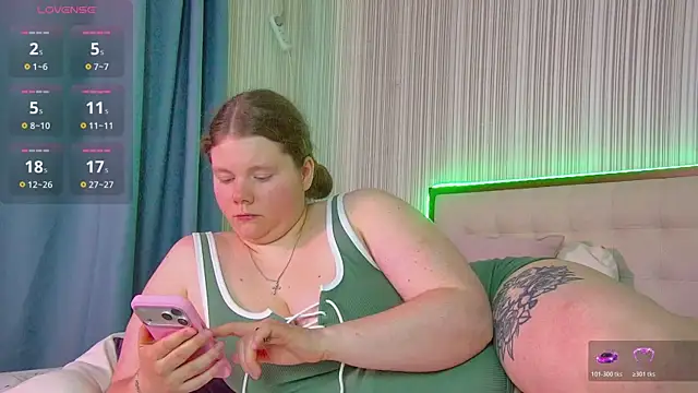 RubyValen online show from July 17, 2026, 1:25 am