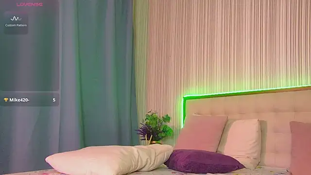 RubyValen online show from July 14, 2026, 2:05 am