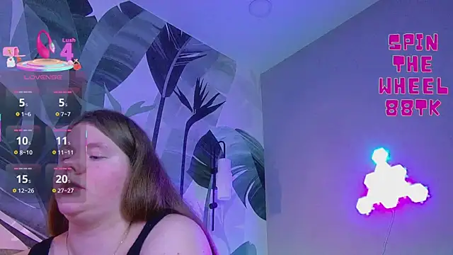 RubyValen online show from November 3, 2025, 1:11 am