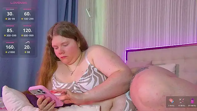 RubyValen online show from July 9, 2026, 1:17 am