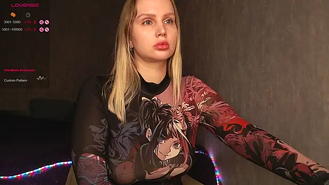 nutcrew online show from November 9, 2025, 6:34 pm