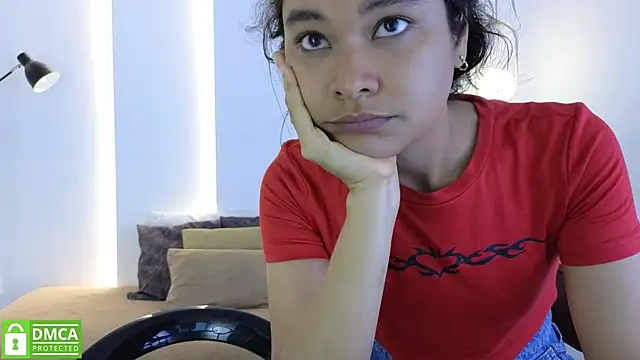 sexychanell 18 online show from June 29, 2026, 1:33 pm