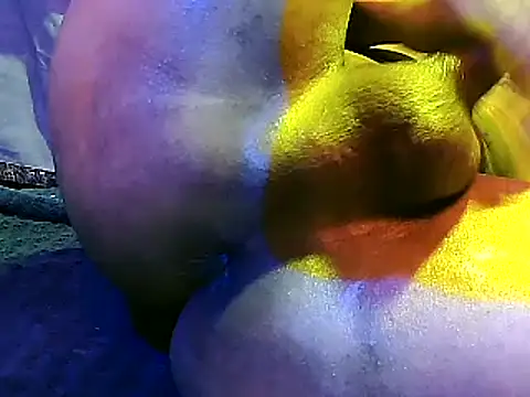 Snapshot of DarkHorse89 chatting on November 30, 2025, 10:27 am DarkHorse89 online show from November 30, 2025, 10:27 am