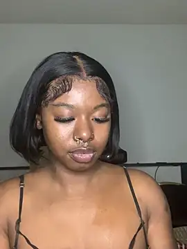 TinyBlazian901 online show from February 12, 2026, 4:01 am