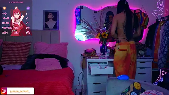 caroline cossei online show from March 4, 2026, 9:55 pm