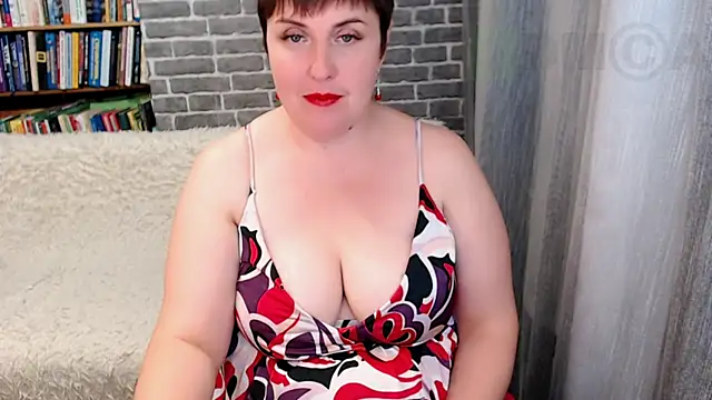 Snapshot of Rainbow_lady chatting on October 21, 2025, 6:35 am Rainbow lady online show from October 21, 2025, 6:35 am