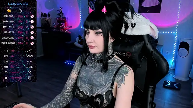 RachelQueen  online show from February 23, 2025, 11:11 am