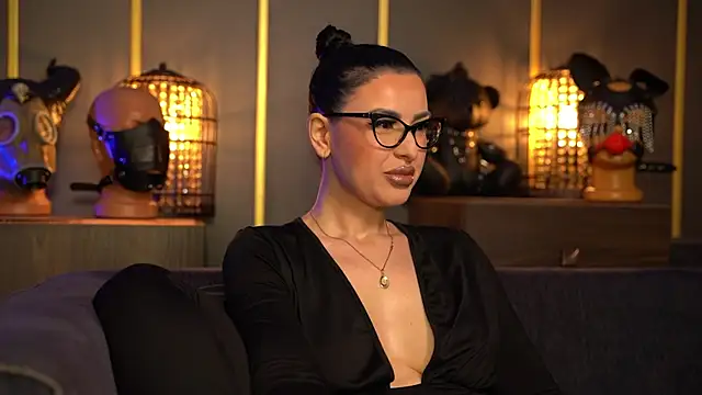 kelly kent online show from May 8, 2026, 8:45 pm