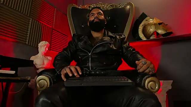 BeardAndrew online show from October 15, 2025, 2:32 am