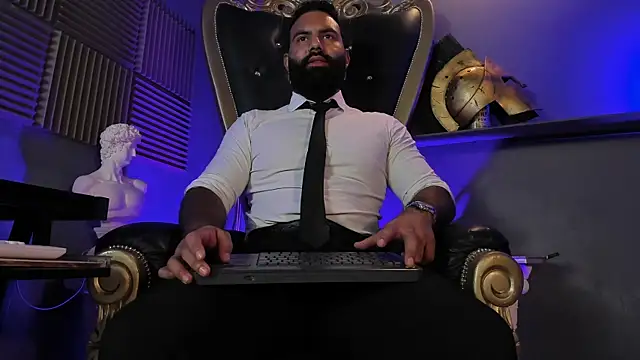 BeardAndrew online show from November 7, 2025, 1:32 am