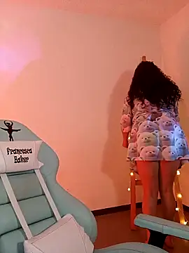 francesca baker1007 online show from October 11, 2025, 11:39 pm