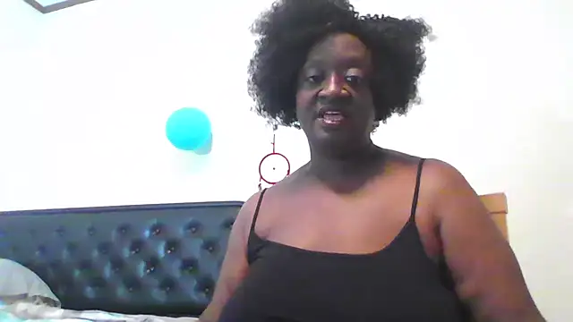Snapshot of Katiefyi chatting on April 26, 2026, 10:40 pm Katiefyi online show from April 26, 2026, 10:40 pm