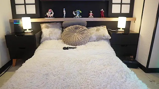 Scarlett collins02 online show from November 18, 2025, 1:10 am