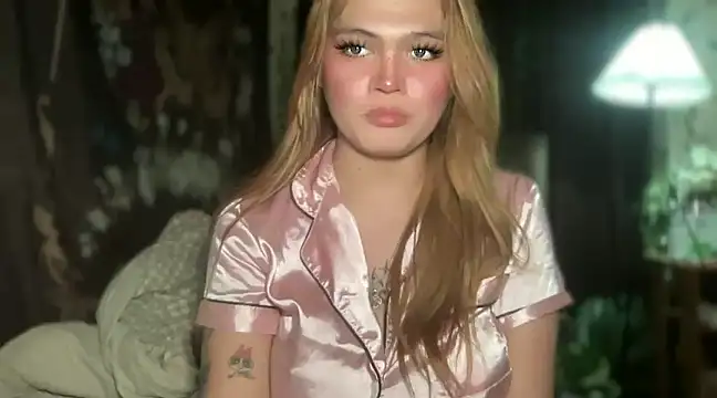 Claire Brooke online show from February 14, 2025, 7:33 pm