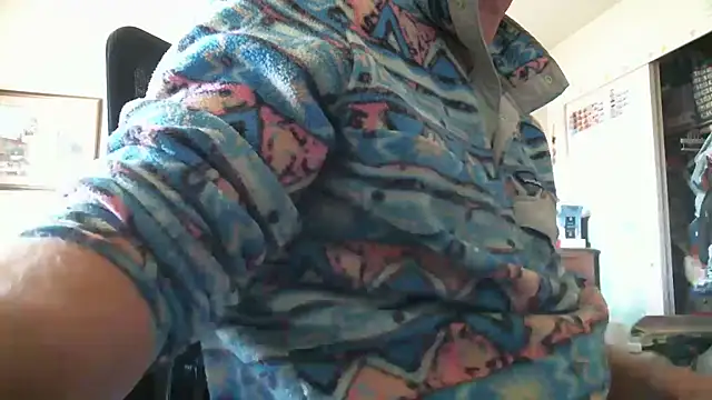 MormonPineapples online show from October 20, 2025, 11:16 pm